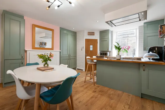 The Royd, Ripponden, HX6, photo 2