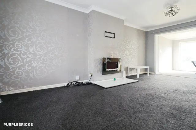 Nevin Crescent, Cardiff, CF3, photo 2