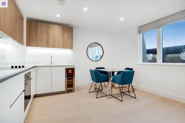 Sinclair Road, Kensington, W14, photo 2