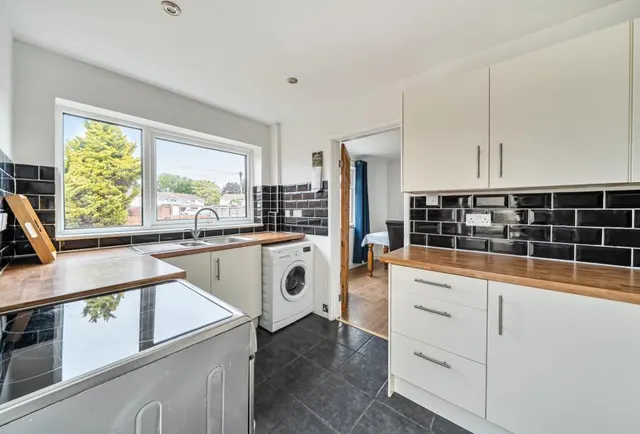 Witcombe, Yate, BS37, photo 2