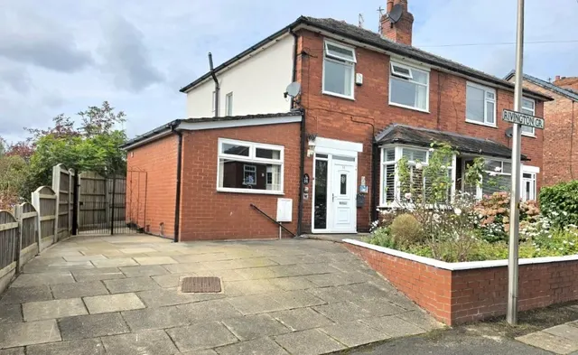 Rivington Grove, Audenshaw, M34, photo 1