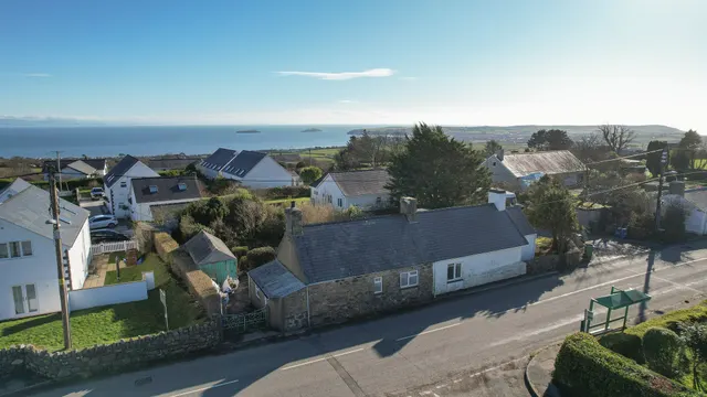 Bryn Hedd, Mynytho, Pwllheli, Gwynedd, LL53 7RF, photo 1