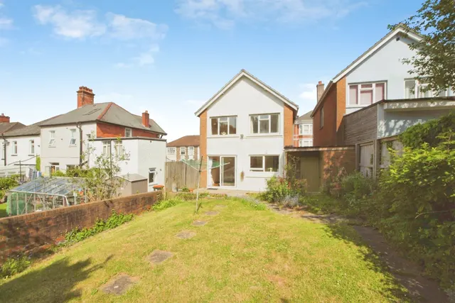 Woodland Park Road, Newport, NP19, photo 1
