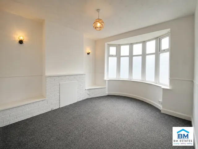 Photo 2 — Lynholme Road, Leicester, LE2 6GR