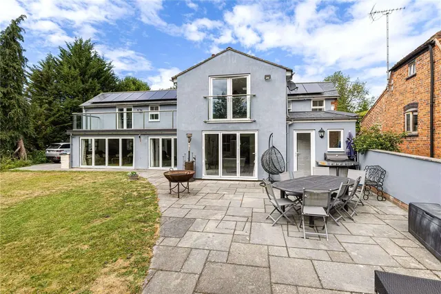 Upper Eddington, Hungerford, Berkshire, RG17 0HL, photo 1