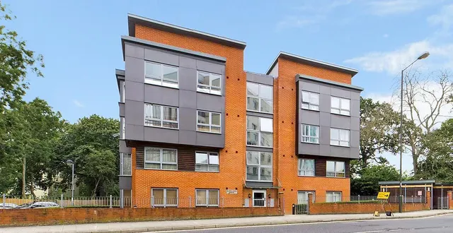Old Meadow House, Town Centre, photo 1