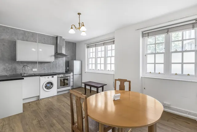 1 bedroom flat, Marsham Street, Westminster, SW1P
