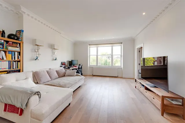 Belsize Park, London NW3 4DX, photo 1