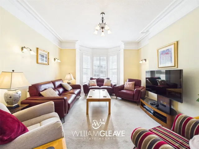 Photo 3 — Deganwy Avenue, Llandudno, Conwy, LL30 2YB