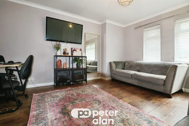 Waterston Road, Cardiff, CF14, photo 2