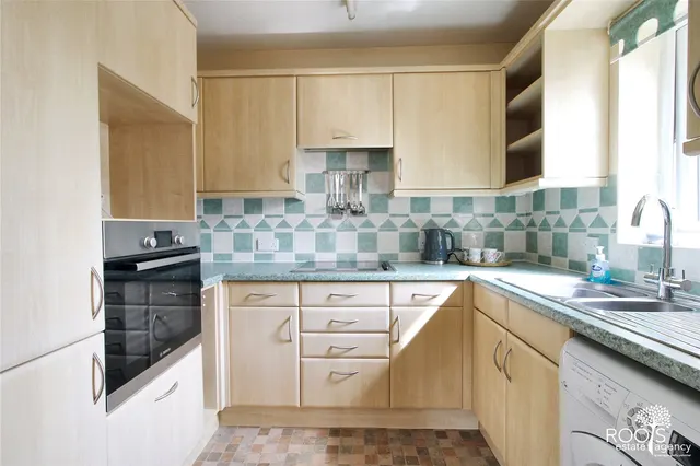 Thatcham, Berkshire, photo 2