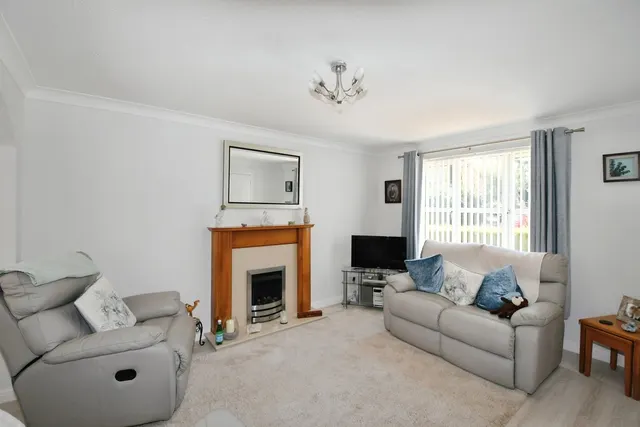 Lime Tree Close, Lincoln, LN6, photo 2