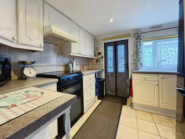 Hounstone Park, Yeovil, BA22, photo 3