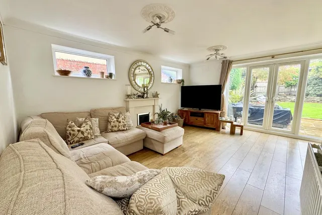 Guest Avenue, BH12, photo 2