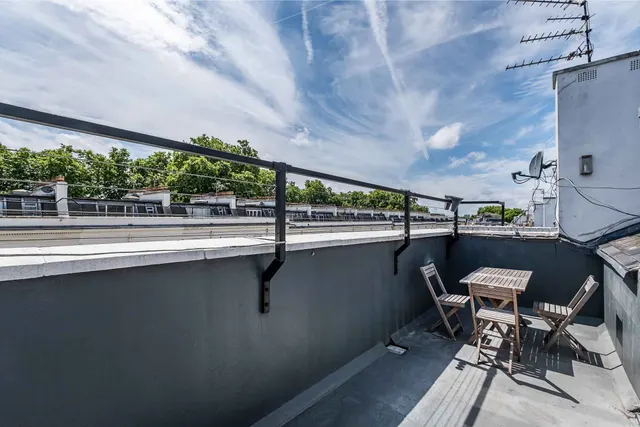 Gloucester Terrace, London, W2, photo 1