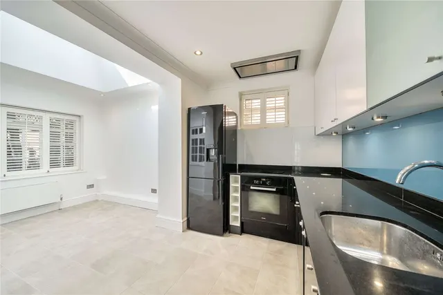 Kidderpore Avenue, London, NW3, photo 3