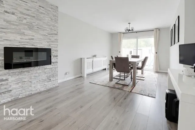 Pound Road, Oldbury, B68, photo 3