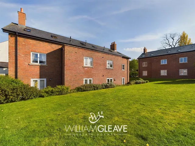 Photo 2 — Brynford Villas, Holywell, Flintshire, CH8 7FD