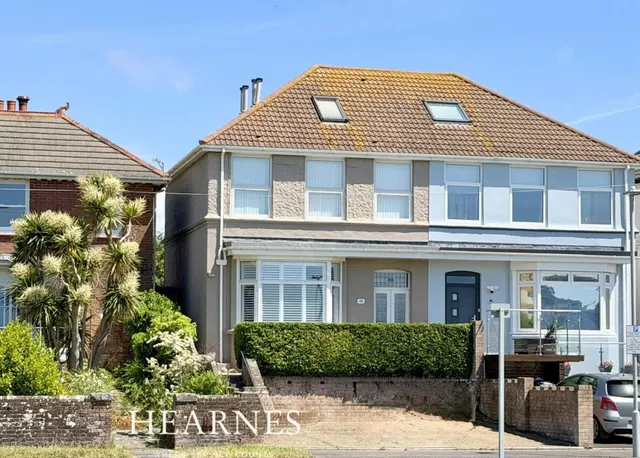 Sterte Esplanade, BH15, photo 1
