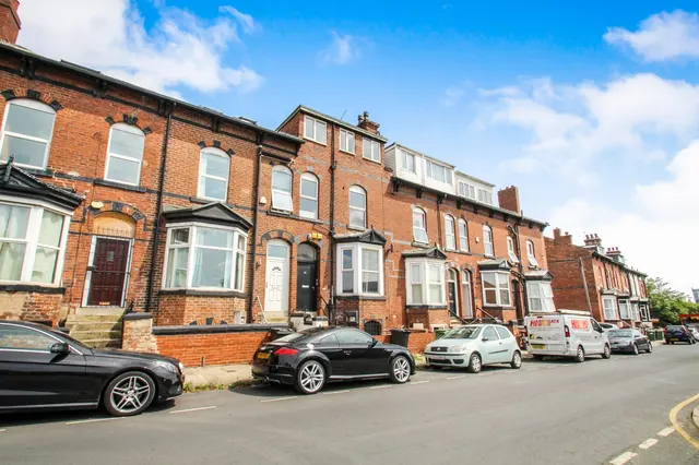 Kendal Lane, Leeds, LS3, photo 2