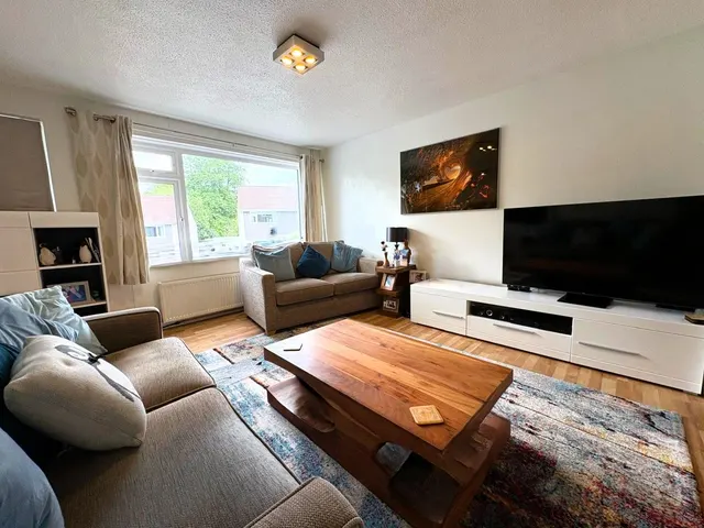Photo 3 — Sycamore Avenue, Tavistock...