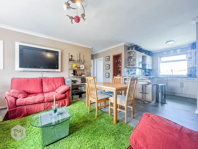 Photo 2 — Balmoral House Carslake Avenue, Bolton, BL1 4BP