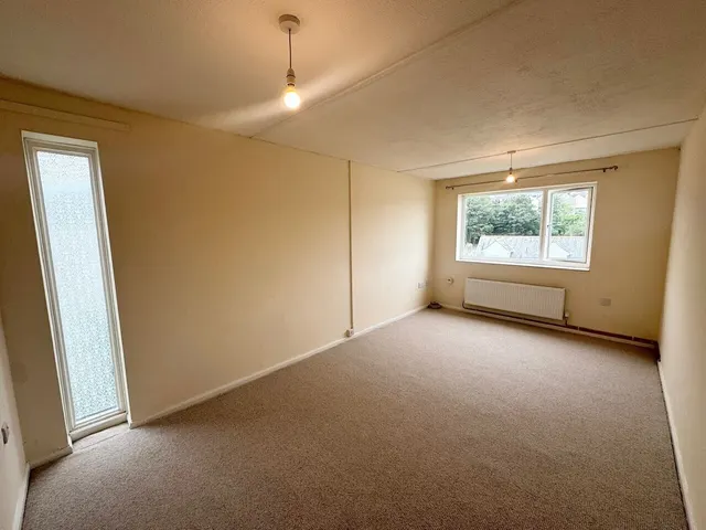 Bodmin, PL31, photo 1