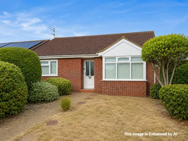 Anglian Way, Hopton, photo 1