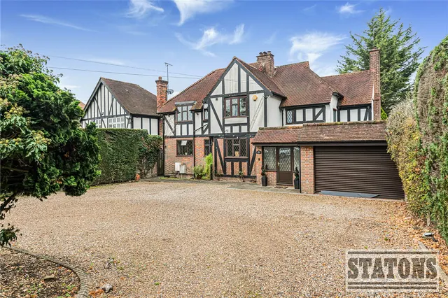 Waggon Road, Hadley Wood, EN4 0HL, photo 1