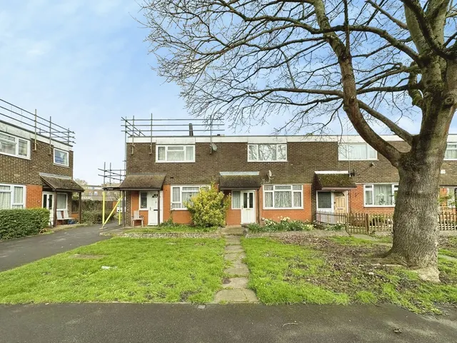 Austen Road, Farnborough, Hampshire, GU14 8LQ, photo 1