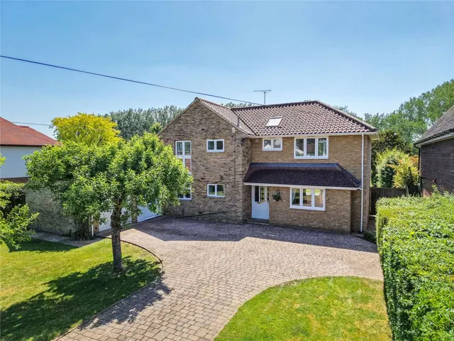 Photo 2 — Lower Farm Road, Effingham, Leatherhead, Surrey, KT24 5JJ