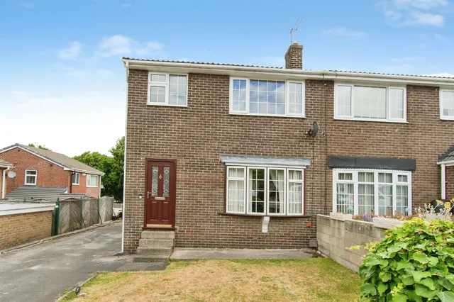 Wellington Place, Knottingley, photo 1