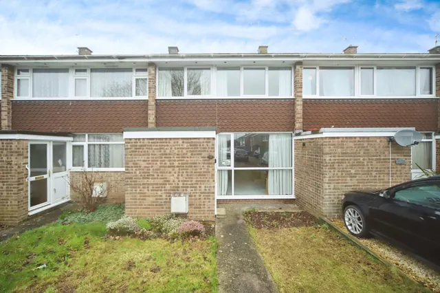 Laburnum Road, Wellington, photo 1