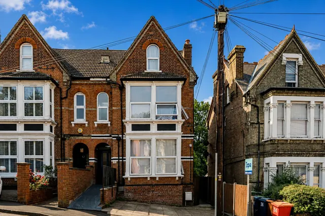 Priory Road, High Wycombe, HP13, photo 1