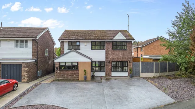Woodedge, Ashton-In-Makerfield, Wigan, Wigan, WN4 9JZ, photo 1