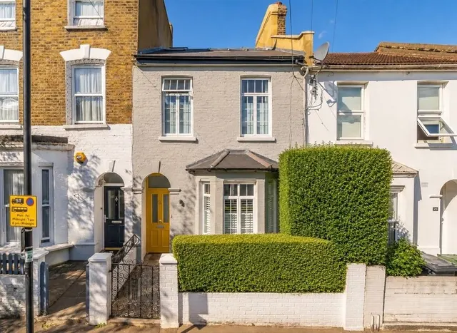 Hargwyne Street, Stockwell, SW9, photo 1
