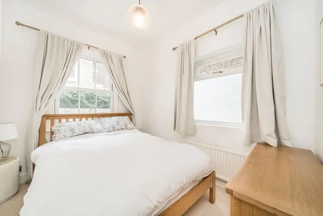 Alderney Street, Pimlico, SW1V, photo 3