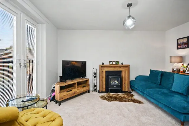 Lady Park Court, Leeds, LS17, photo 2