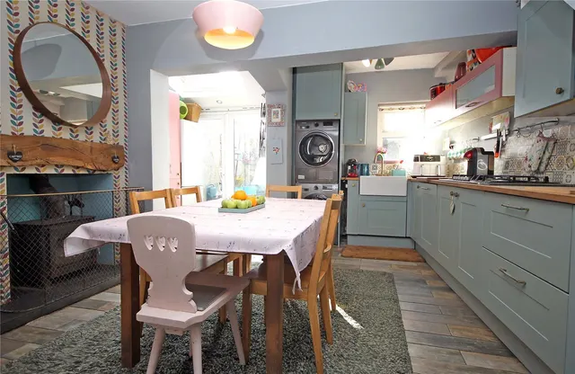 Clynnog Road, Penygroes, photo 1