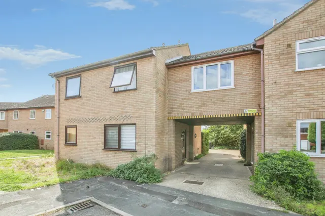 Melvin Way, Histon, CB24, photo 1