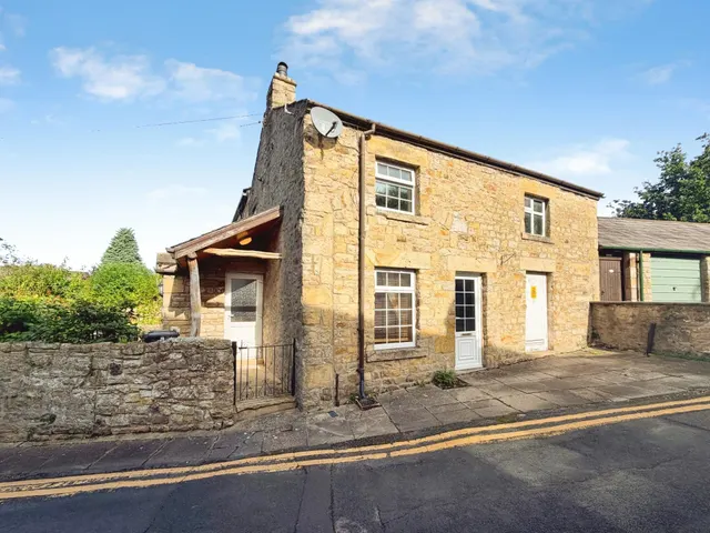New Street, Brookhouse, LA2, photo 1