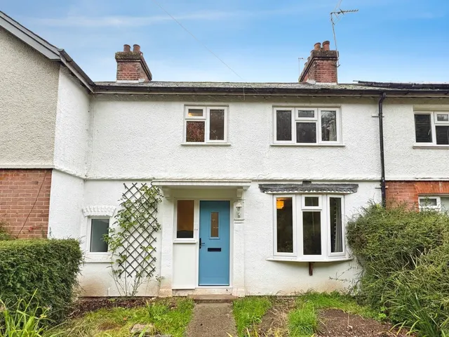 Wellington Terrace, Basingstoke, RG23, photo 1