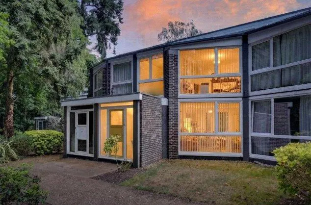 Templemere, Weybridge, KT13, photo 1