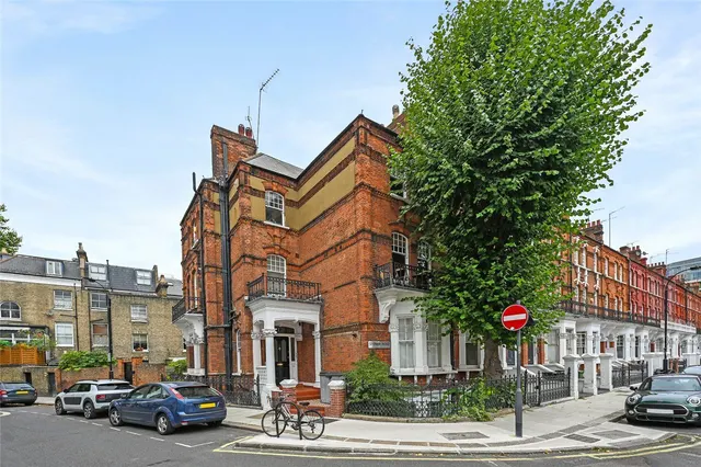 Stonor Road, West Kensington, W14, photo 2