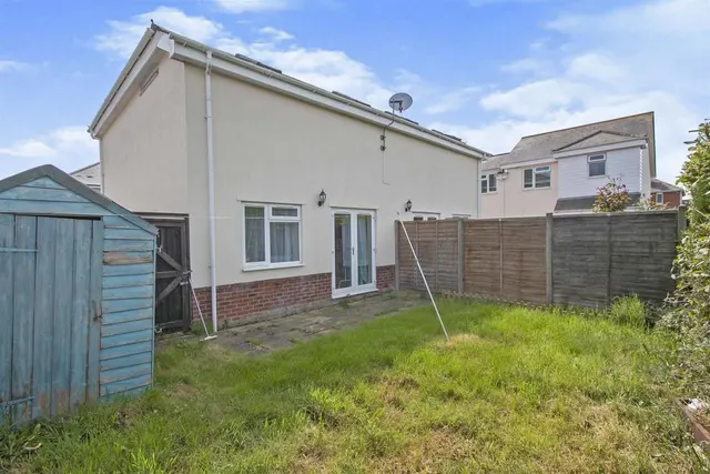 Carter Close, Bournemouth, BH10, photo 2