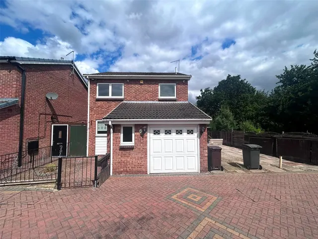 Beckton Court, Waterthorpe, Sheffield, South Yorkshire, S20, photo 1