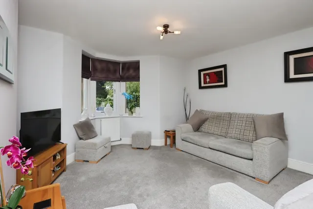 Church Street, Eckington, S21, photo 3