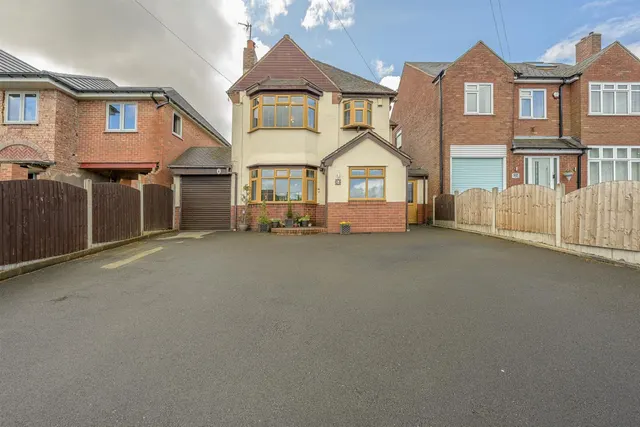 Oakham Road, Dudley, DY2 7TQ, photo 1