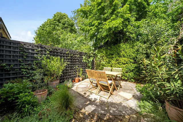 Photo 3 — Chalford Road, West Dulwich, London, SE21