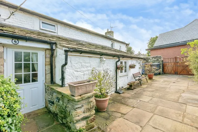 Hibson Road, Nelson, BB9, photo 3